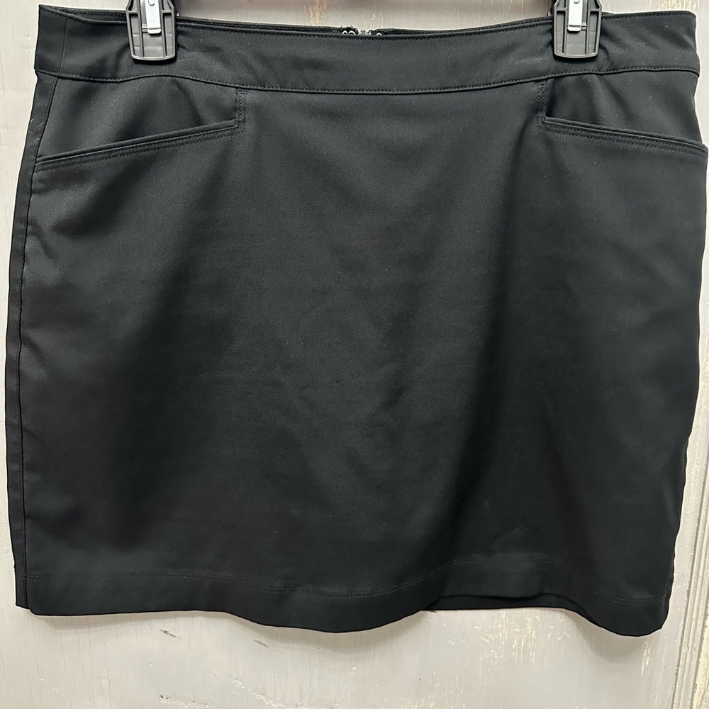 PGA Golf Skirt with built in shorts - black (size 10)
